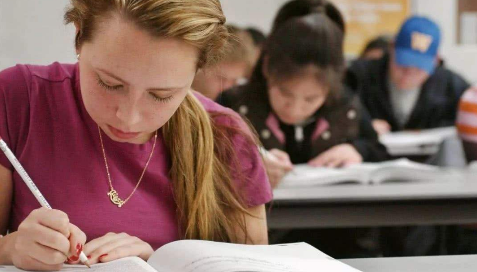 ����SAT��ԇ�y����ô�ӣ�