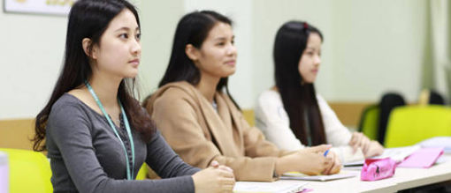 ������B(y��ng)С�W(xu��)��Ӣ�Z���Z���H������