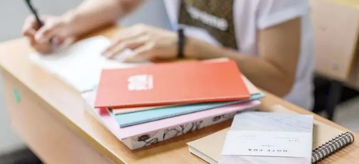 Ӣ�Z������ԇ�俼���h