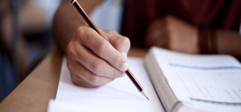 英語六級考試聽力很差怎么辦?