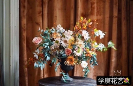 學(xué)花藝當然到正規(guī)花藝培訓(xùn)學(xué)校